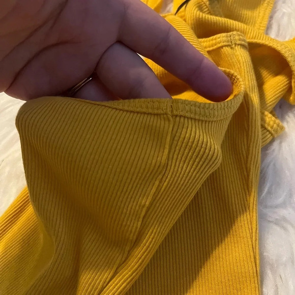 Anthropologie Ribbed Yellow Basic Tank Size Small - Picture 5 of 6